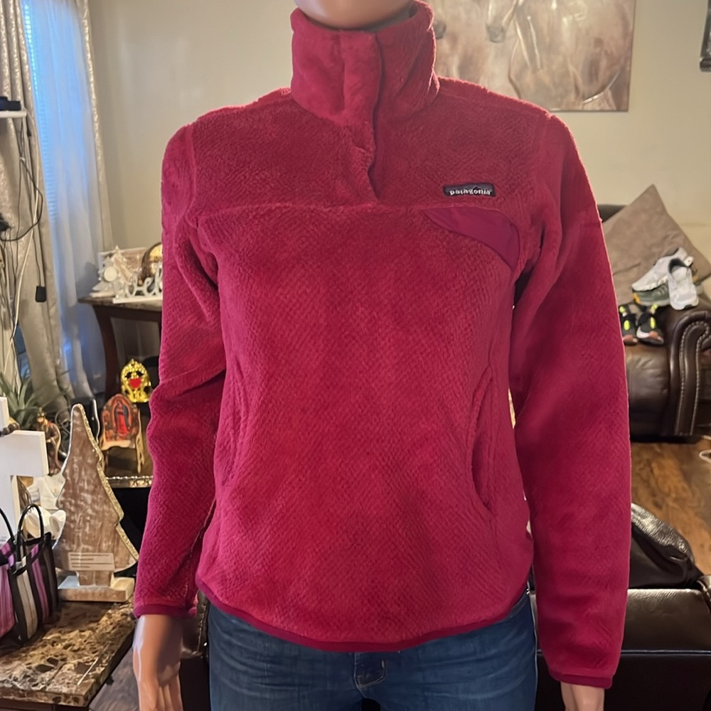 Patagonia Women's Deep Pink Fleece Pullover - Picture 3 of 4